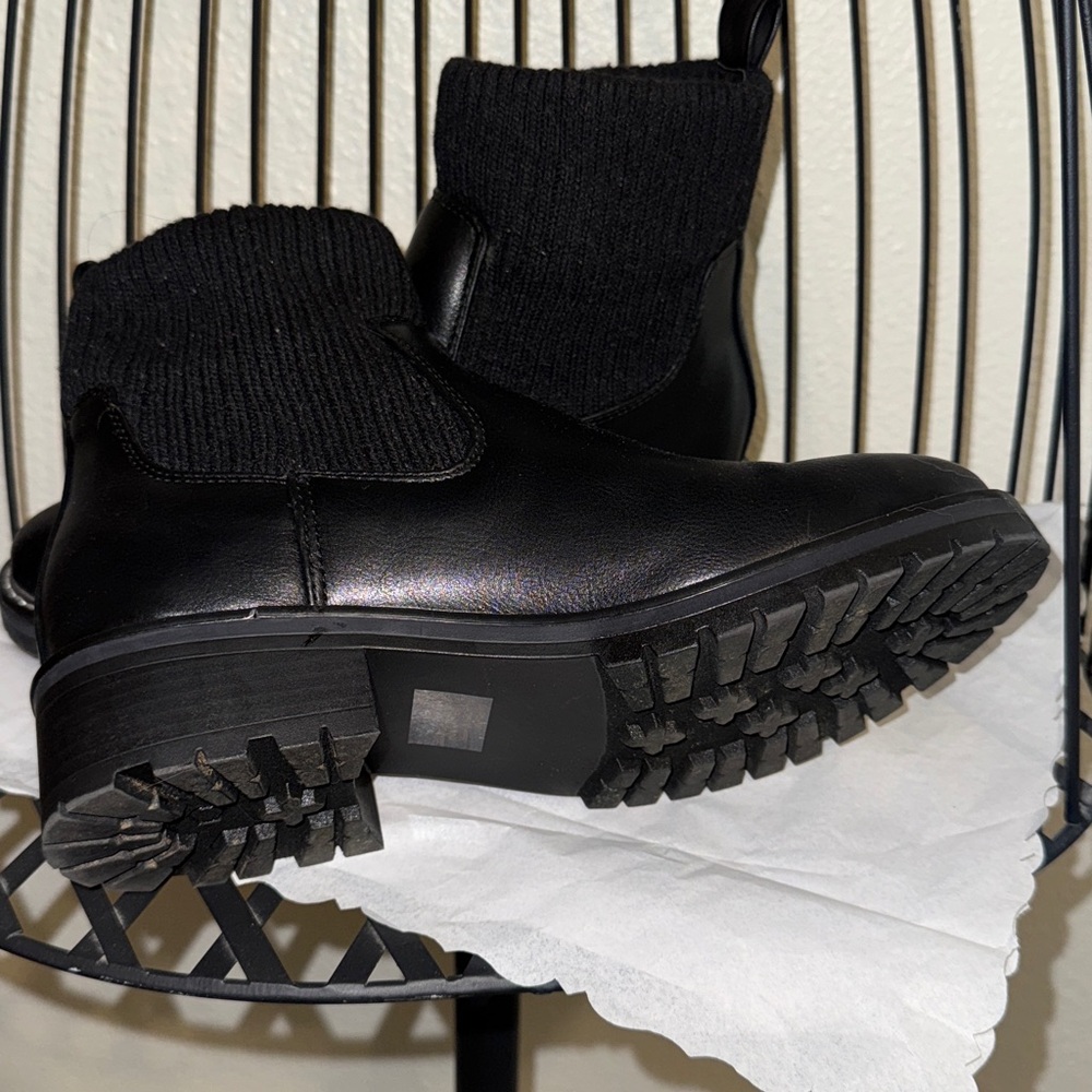 Kensie Ankle Boots - Picture 3 of 6